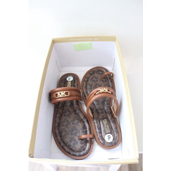 Michael Kors Veronica Flat Thong Sandals Double Strap MK Logo Brown Size 6 - Picture 9 of 9